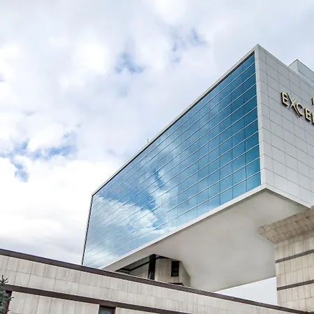 Excellence Hotel 4*